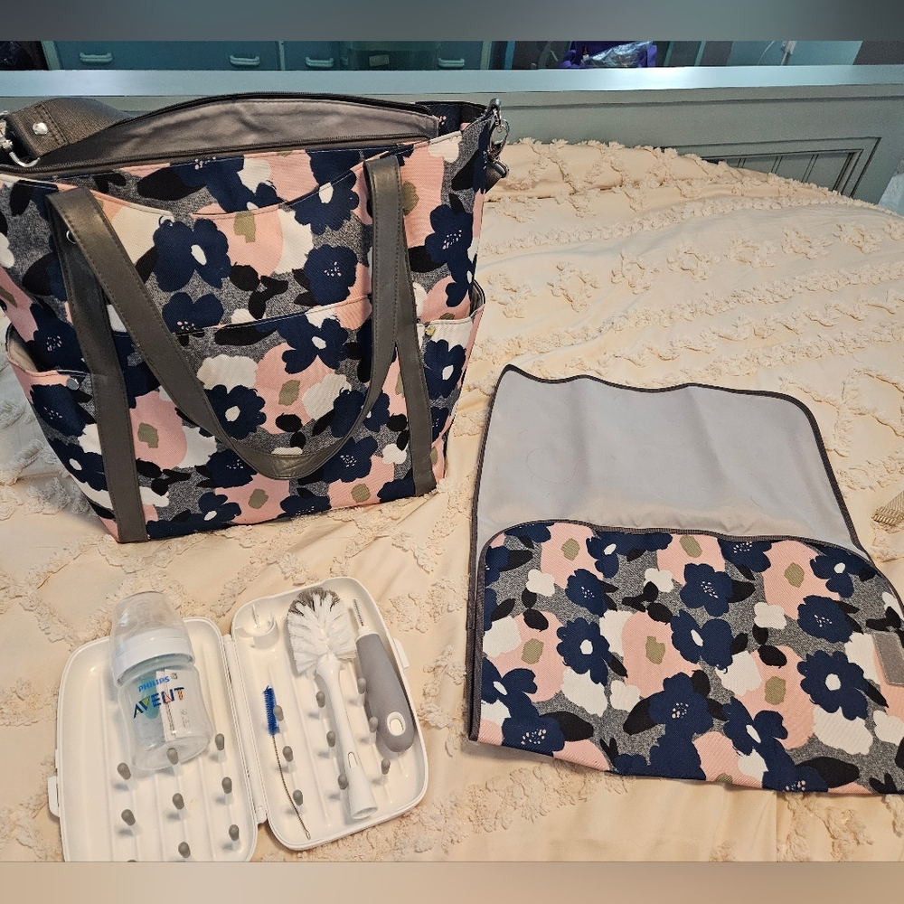 JJ Cole diaper Bag Set
